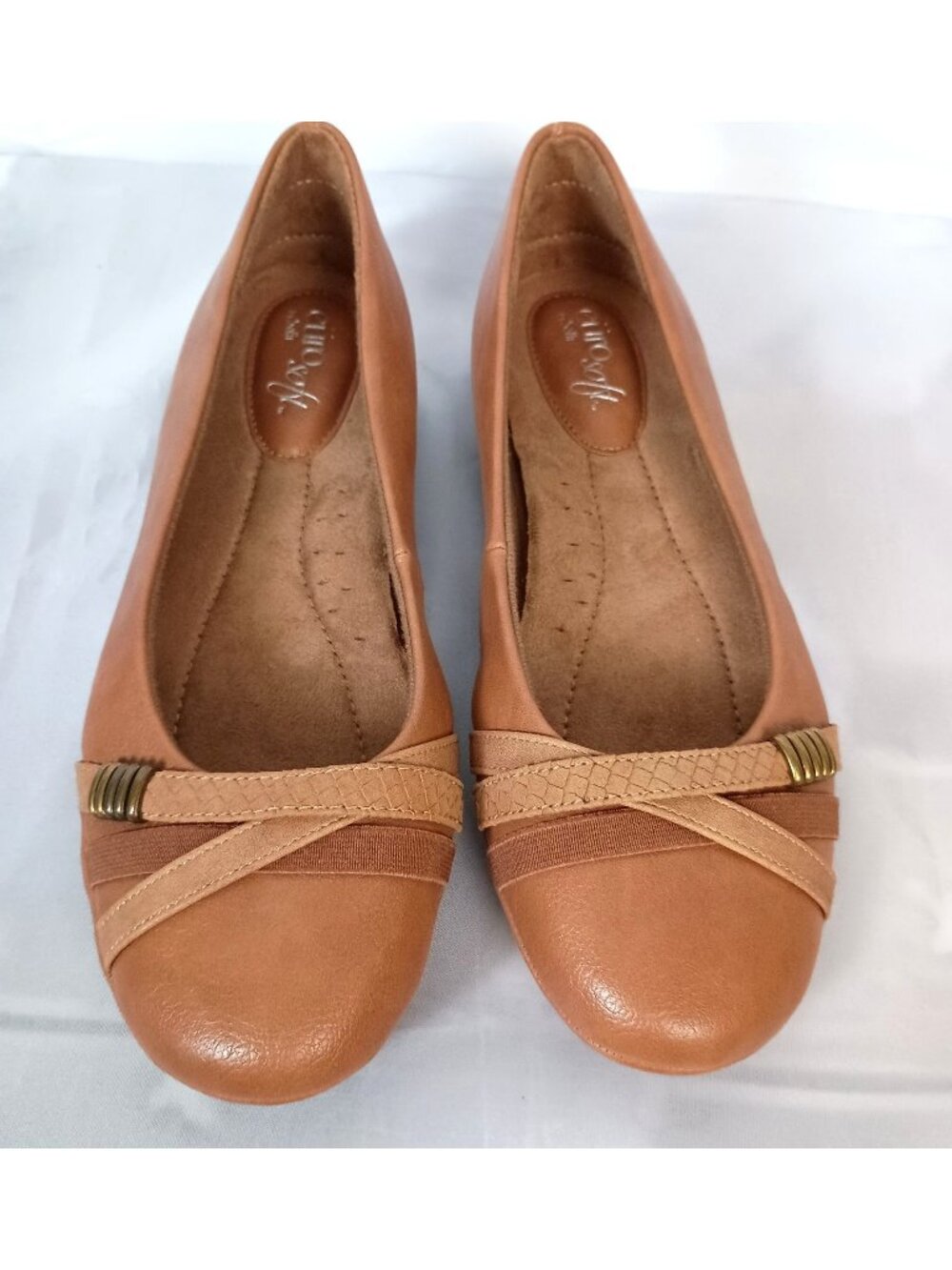 Eurosoft by Sofft Shainna Flats Cognac Ballet Crisscross Comfort Shoes 8 NWOB - Picture 1 of 11